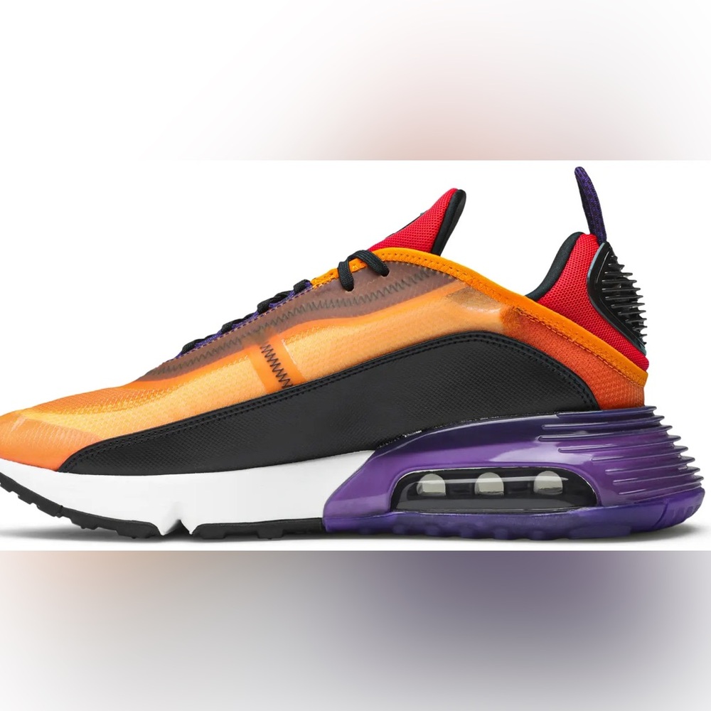 Nike Men’s Air Max 2090 - Picture 7 of 8